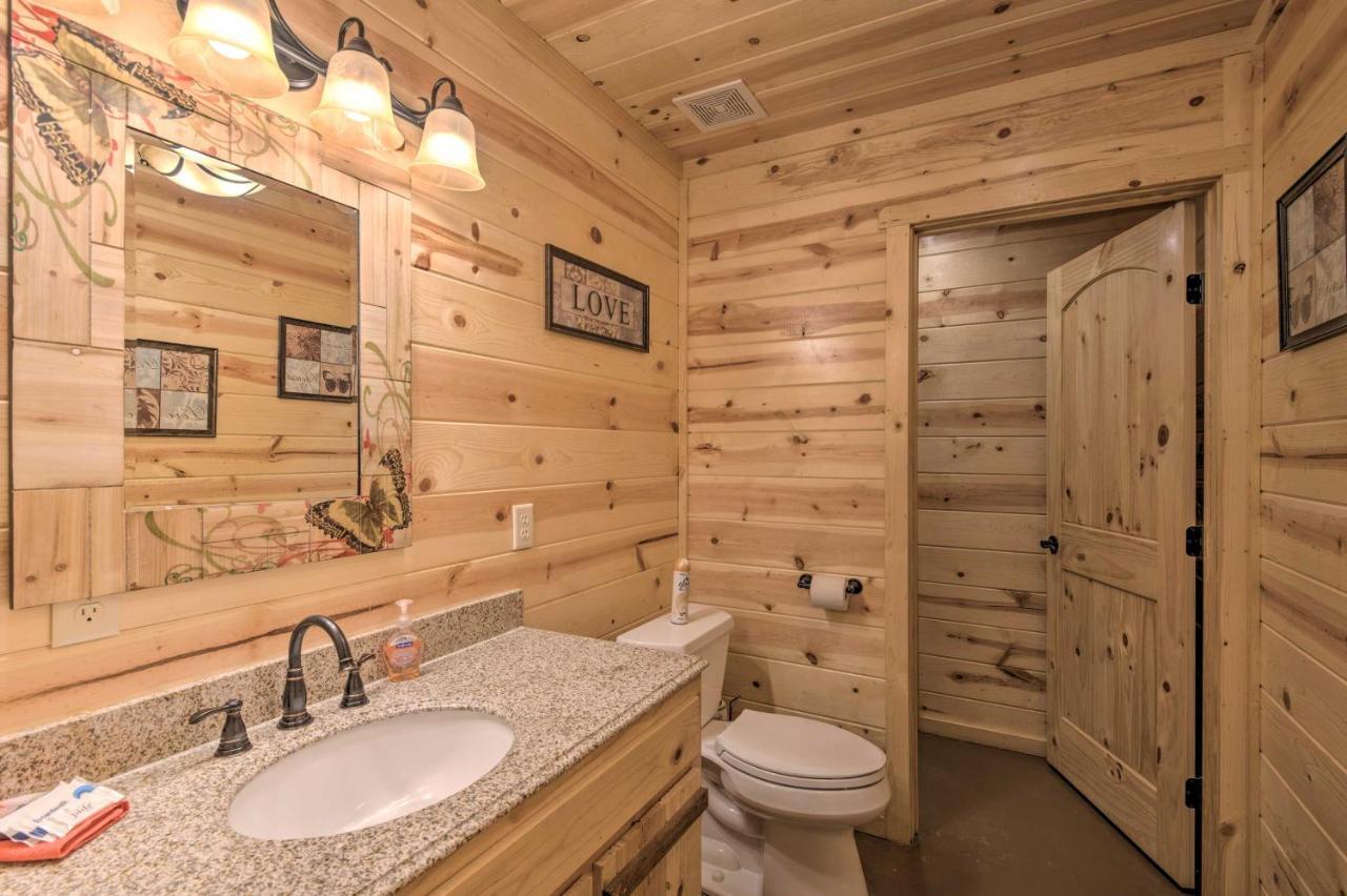 Cabin With Hot Tub Near Broken Bow Lake And Hiking Exterior foto